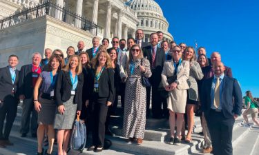 DC-Fly-In-Group-600x360_web-thumb