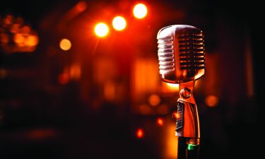 Fotolia_38595355_Microphone